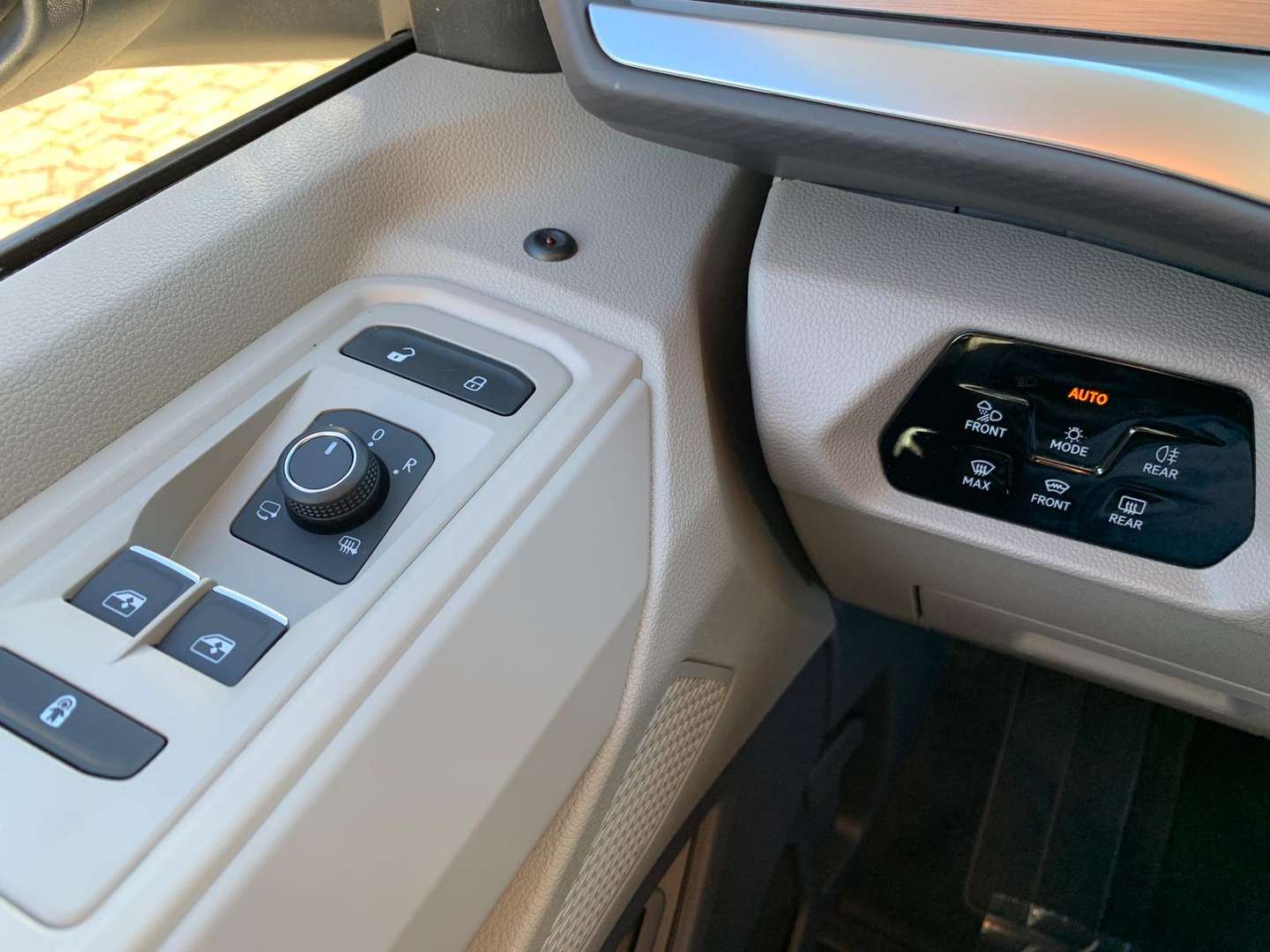 Volkswagen Multivan 4Motion EHybrid Lang - 2026 - Joinsteer - #8