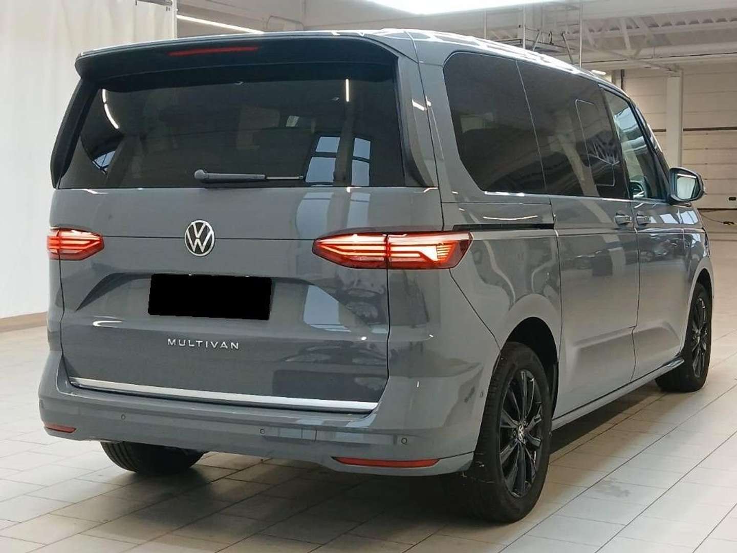 Volkswagen Multivan Style - 2023 - Joinsteer - #4