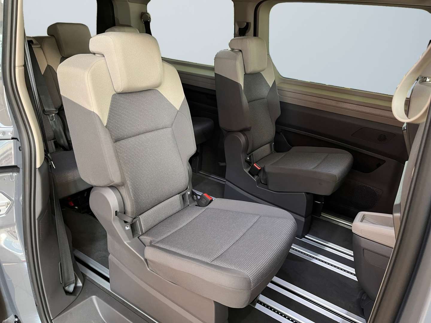 Volkswagen Multivan TDI - 2024 - Joinsteer - #10