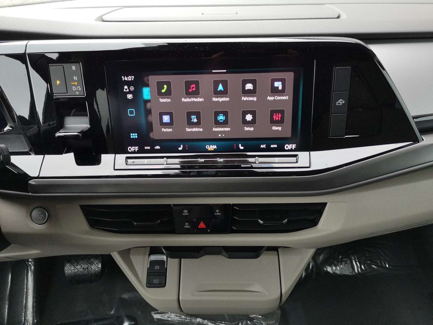 Volkswagen Multivan California Beach TDI - 2025 - Joinsteer - #8