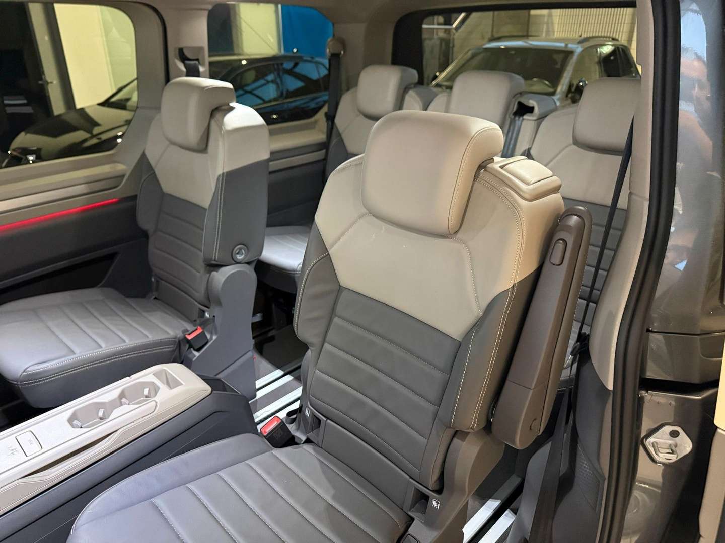 Volkswagen Multivan E-Hybrid Edition - 2023 - Joinsteer - #15