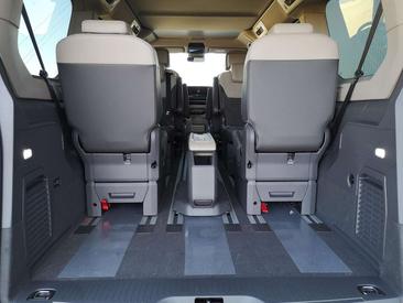 Volkswagen Multivan California Beach TDI Sport Edition — photo 14