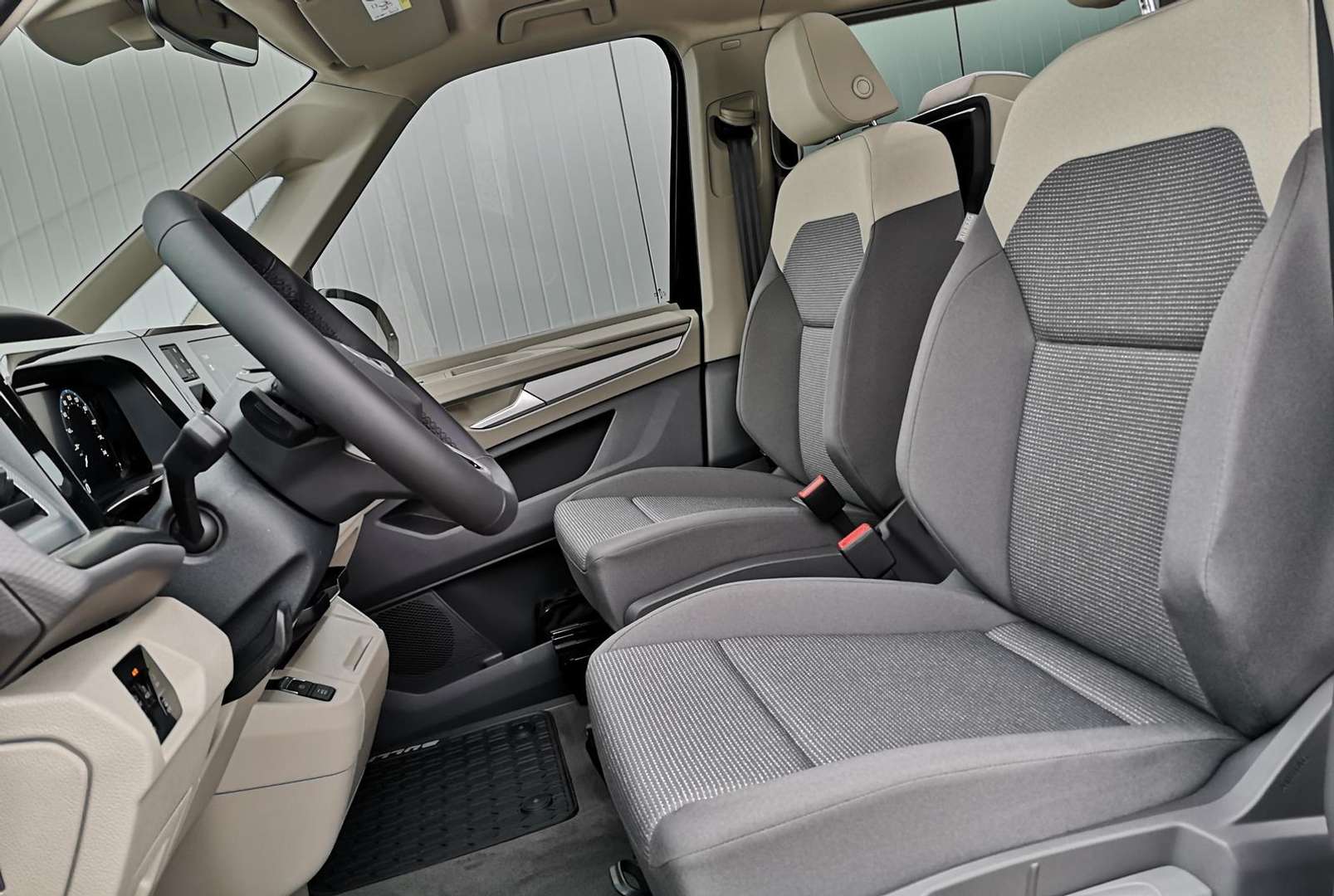 Volkswagen Multivan Sport Edition TDI - 2026 - Joinsteer - #4