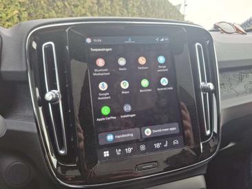 Volvo C40 Recharge PLUS — photo 22