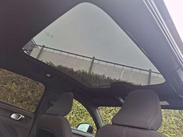Volvo C40 Recharge PLUS — photo 24