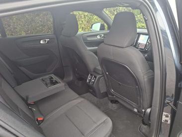 Volvo C40 Recharge PLUS — photo 25