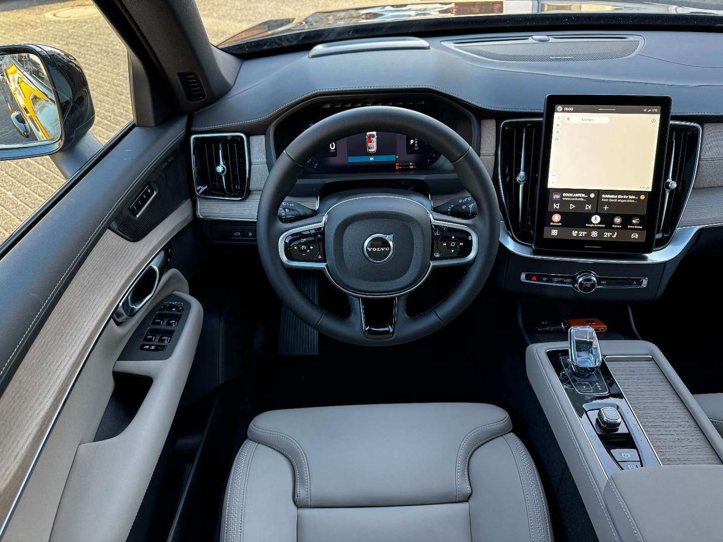 Volvo XC90 T8 Plus - 2025 - Joinsteer - #9