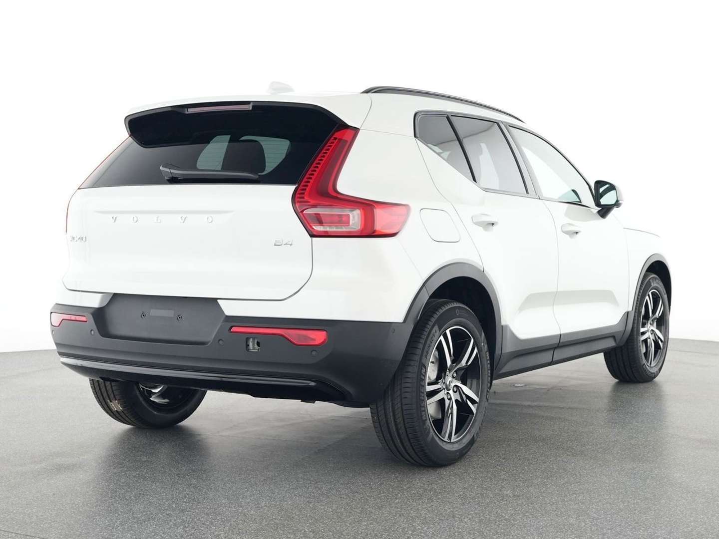 Volvo XC40 B4 Plus - 2025 - Joinsteer - #2