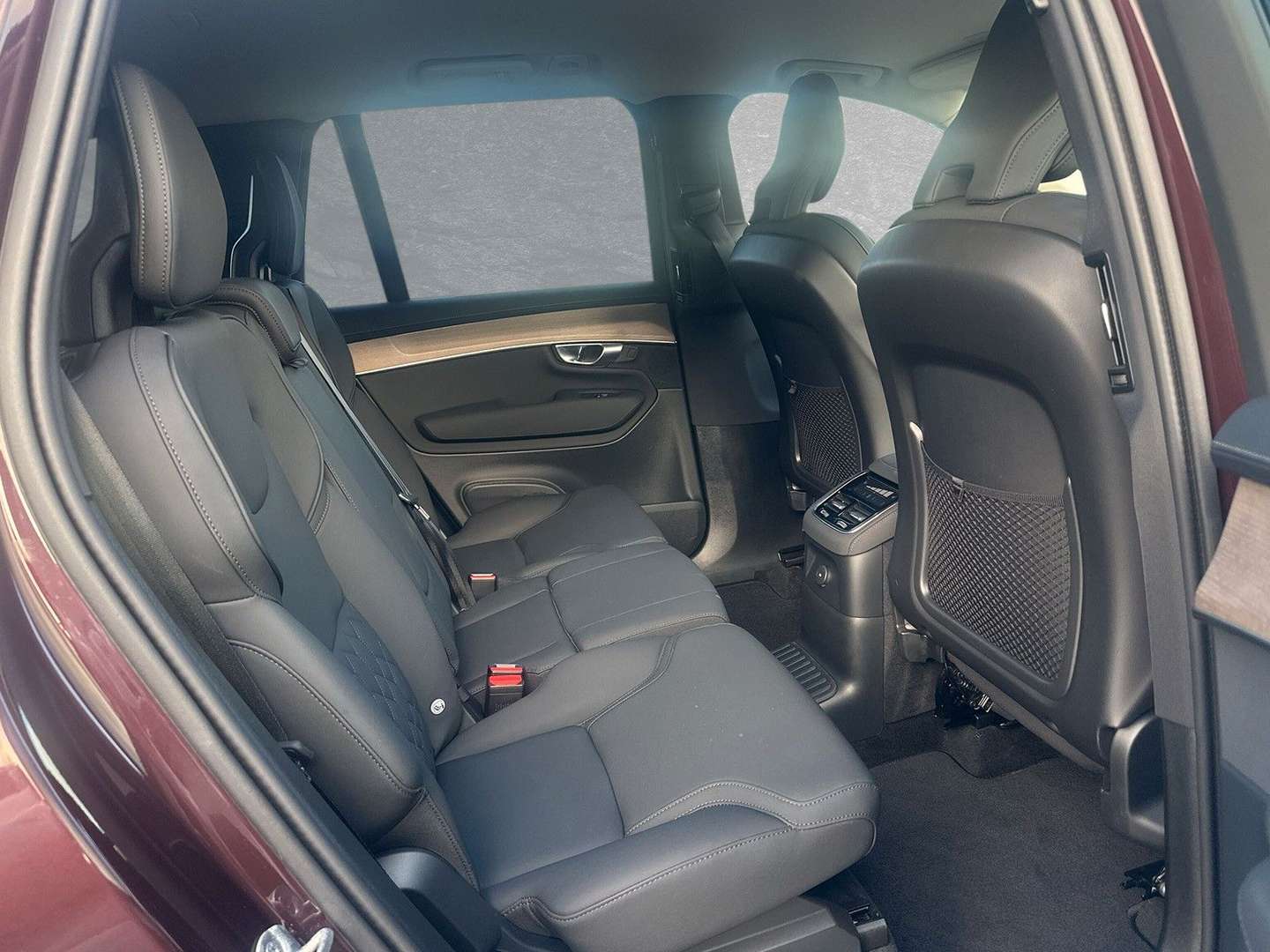 Volvo XC90 T8 Plus - 2025 - Joinsteer - #4
