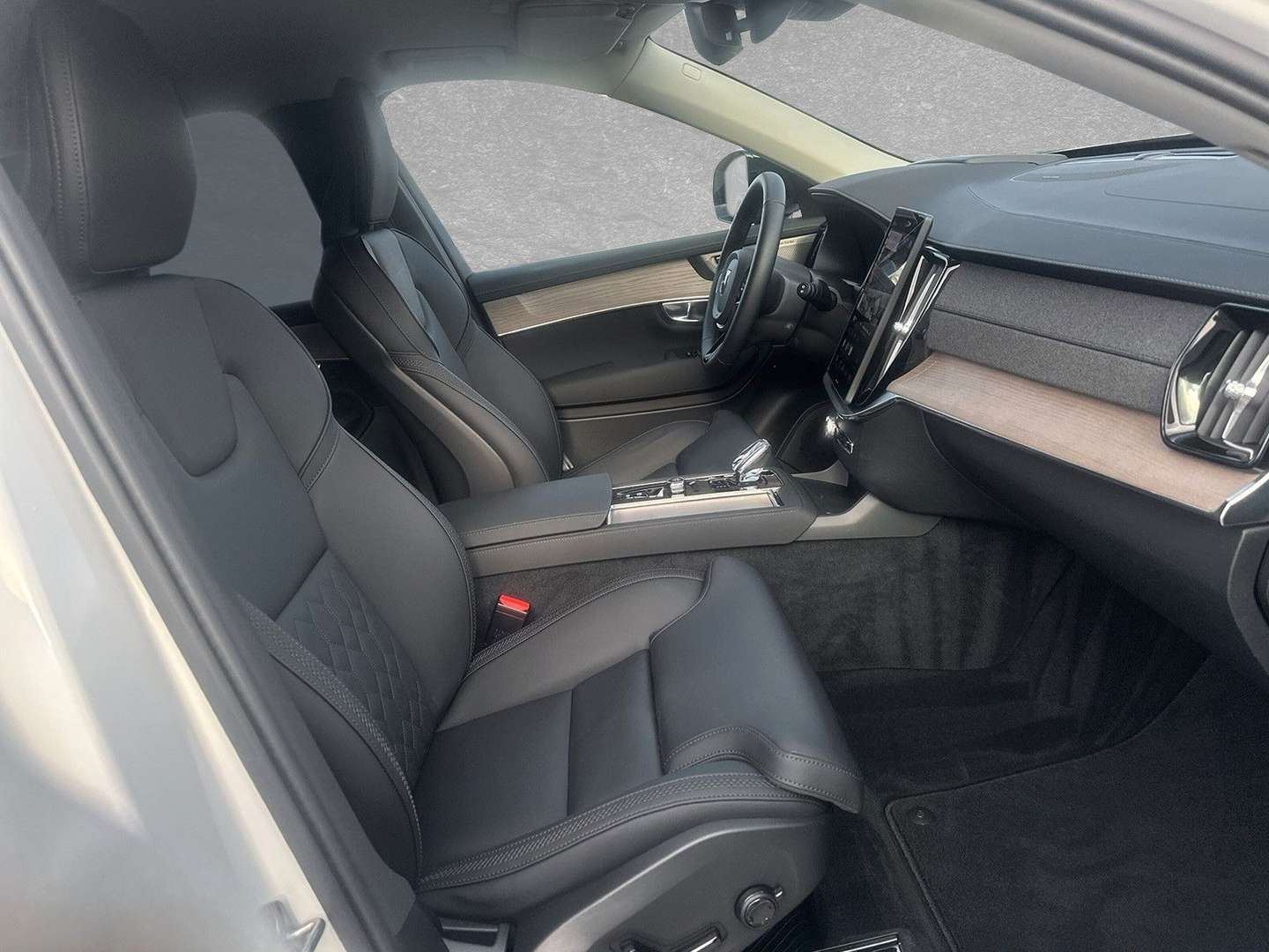 Volvo XC90 T8 Plus - 2025 - Joinsteer - #3