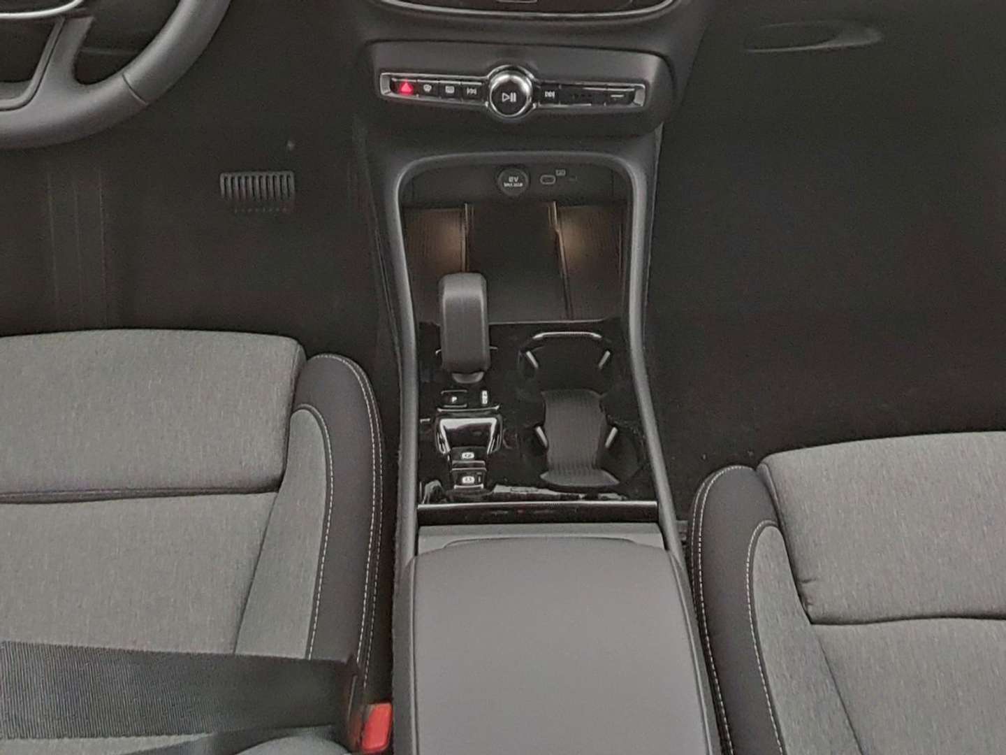 Volvo XC40 B4 Plus - 2025 - Joinsteer - #6