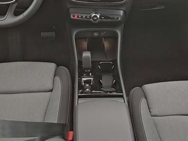 Volvo XC40 B4 Plus — photo 6