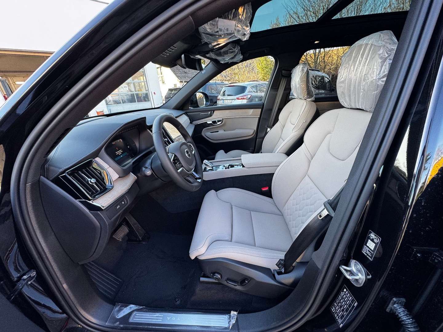 Volvo XC90 T8 Plus - 2025 - Joinsteer - #15