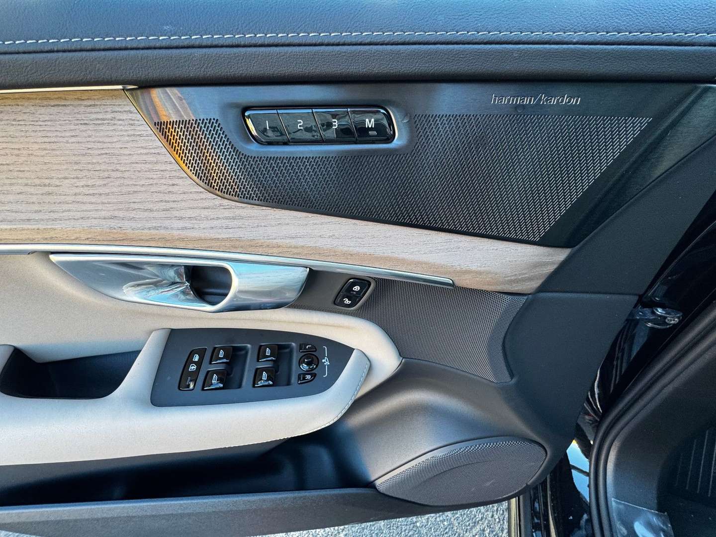 Volvo XC90 T8 Plus - 2025 - Joinsteer - #18