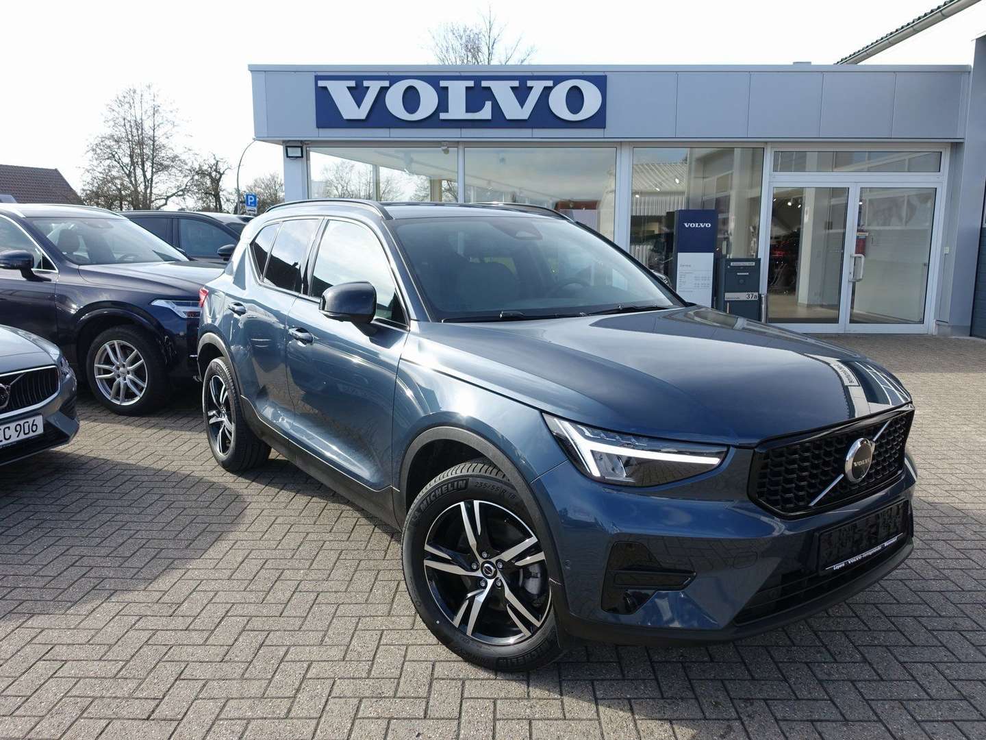 Volvo XC40 B4 Plus - 2025 - Joinsteer - #3
