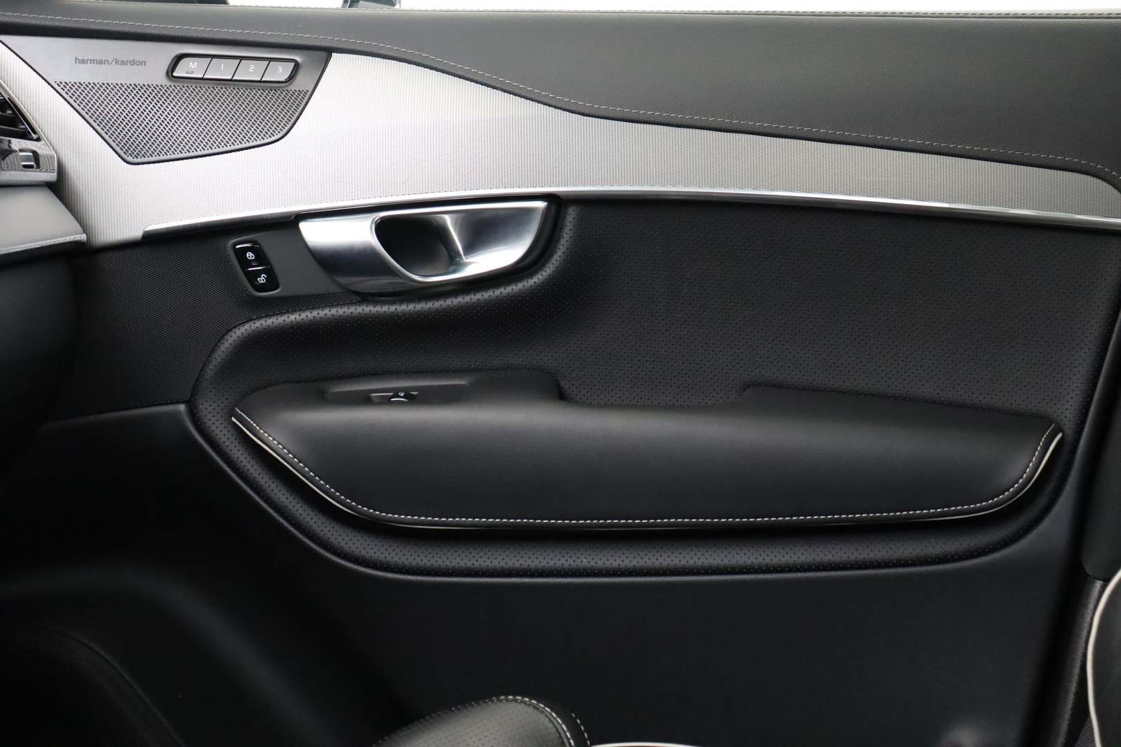 Volvo XC90 T8 Recharge Ultimate - 2022 - Joinsteer - #25