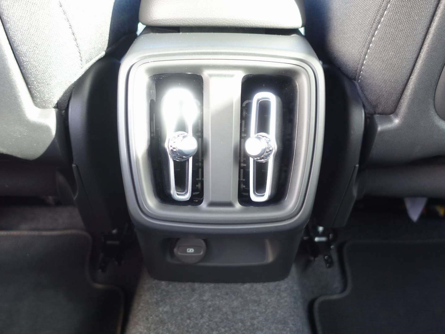 Volvo XC40 B4 Plus - 2025 - Joinsteer - #20