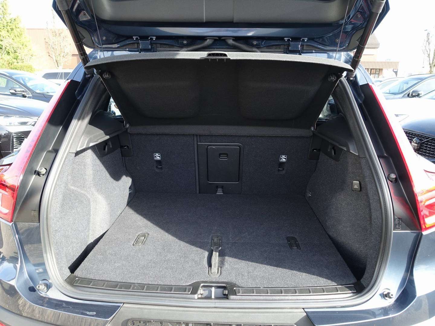 Volvo XC40 B4 Plus - 2025 - Joinsteer - #21