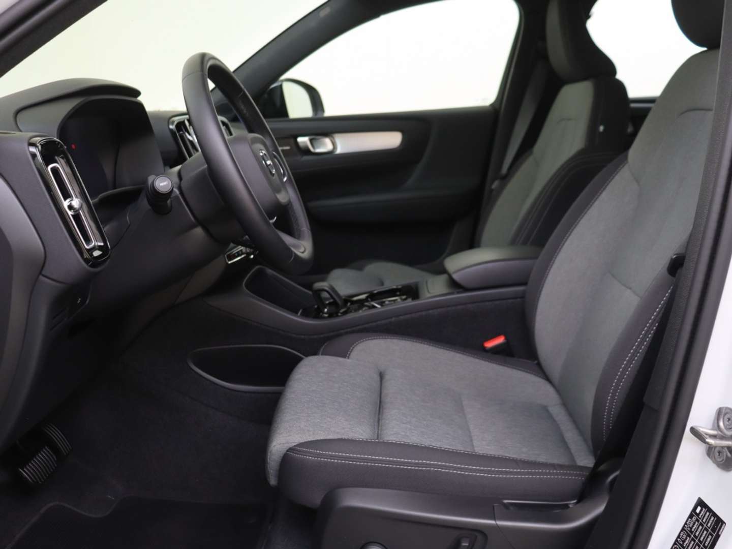 Volvo XC40 B4 Plus - 2025 - Joinsteer - #15