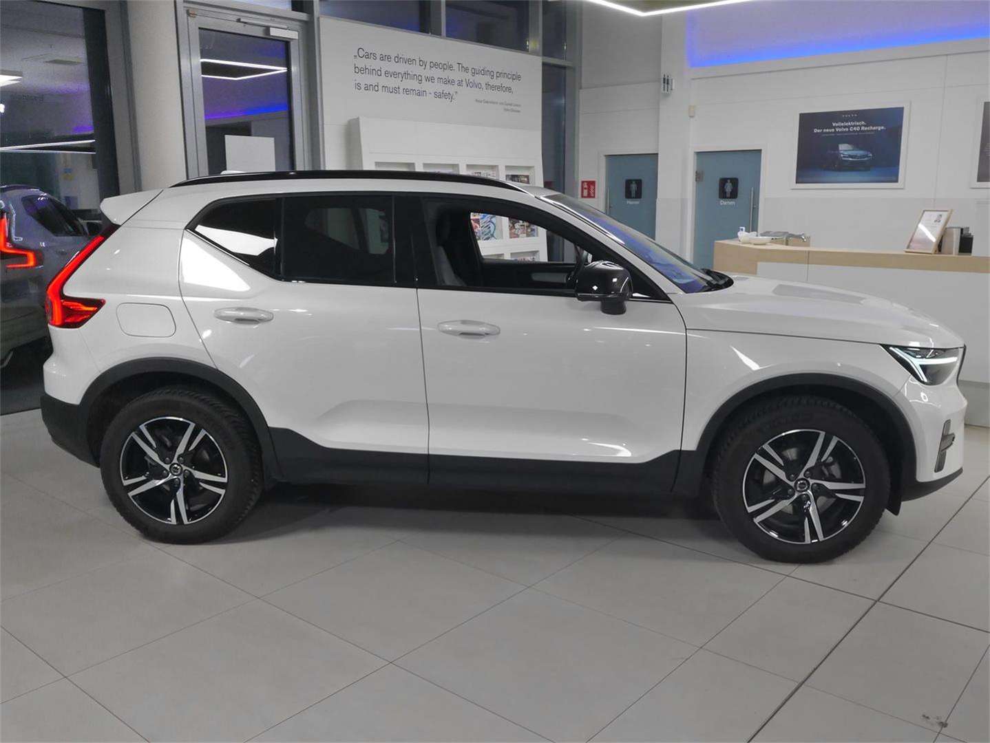 Volvo XC40 T2 Plus - 2023 - Joinsteer - #2