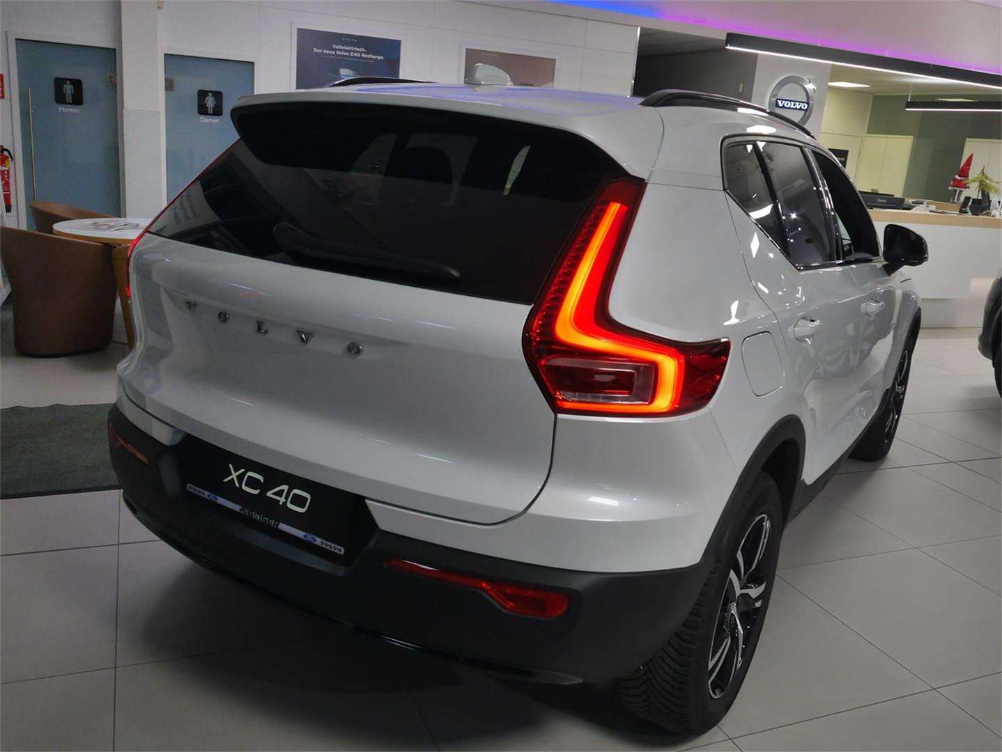 Volvo XC40 T2 Plus - 2023 - Joinsteer - #5