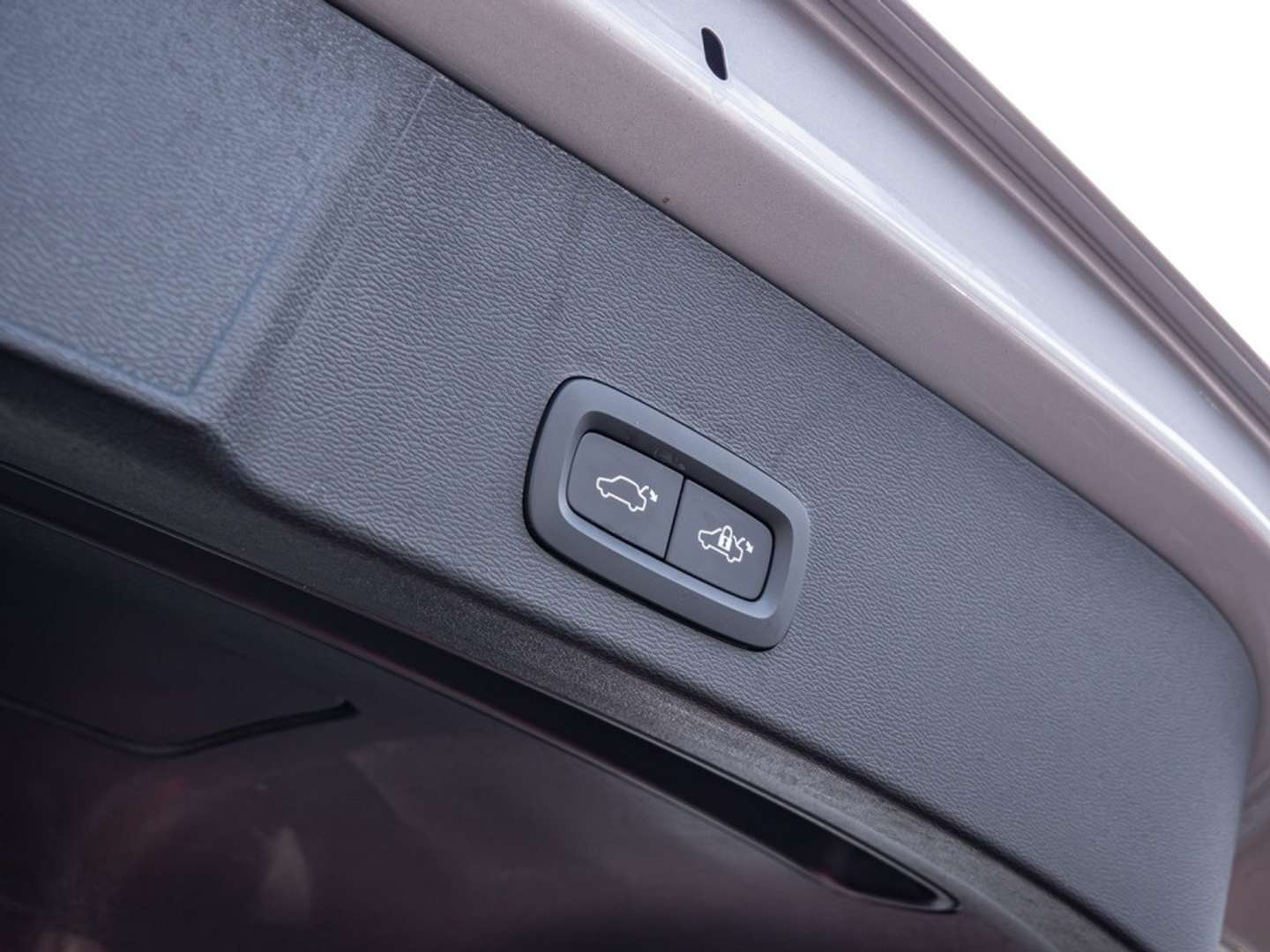 Volvo XC40 B4 Ultimate - 2023 - Joinsteer - #6