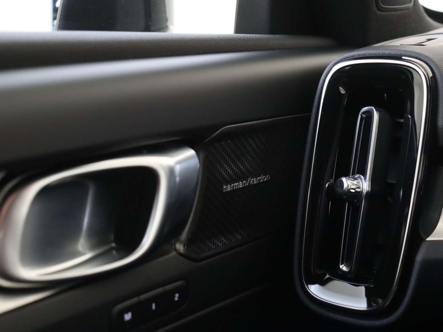 Volvo XC40 B4 Plus - 2025 - Joinsteer - #30