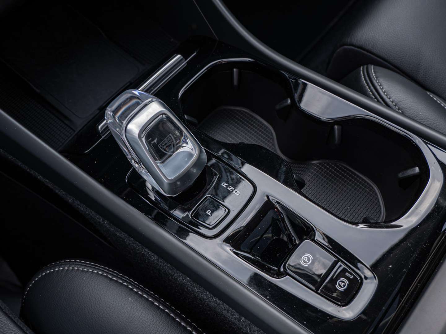 Volvo XC40 B4 Ultimate - 2023 - Joinsteer - #13