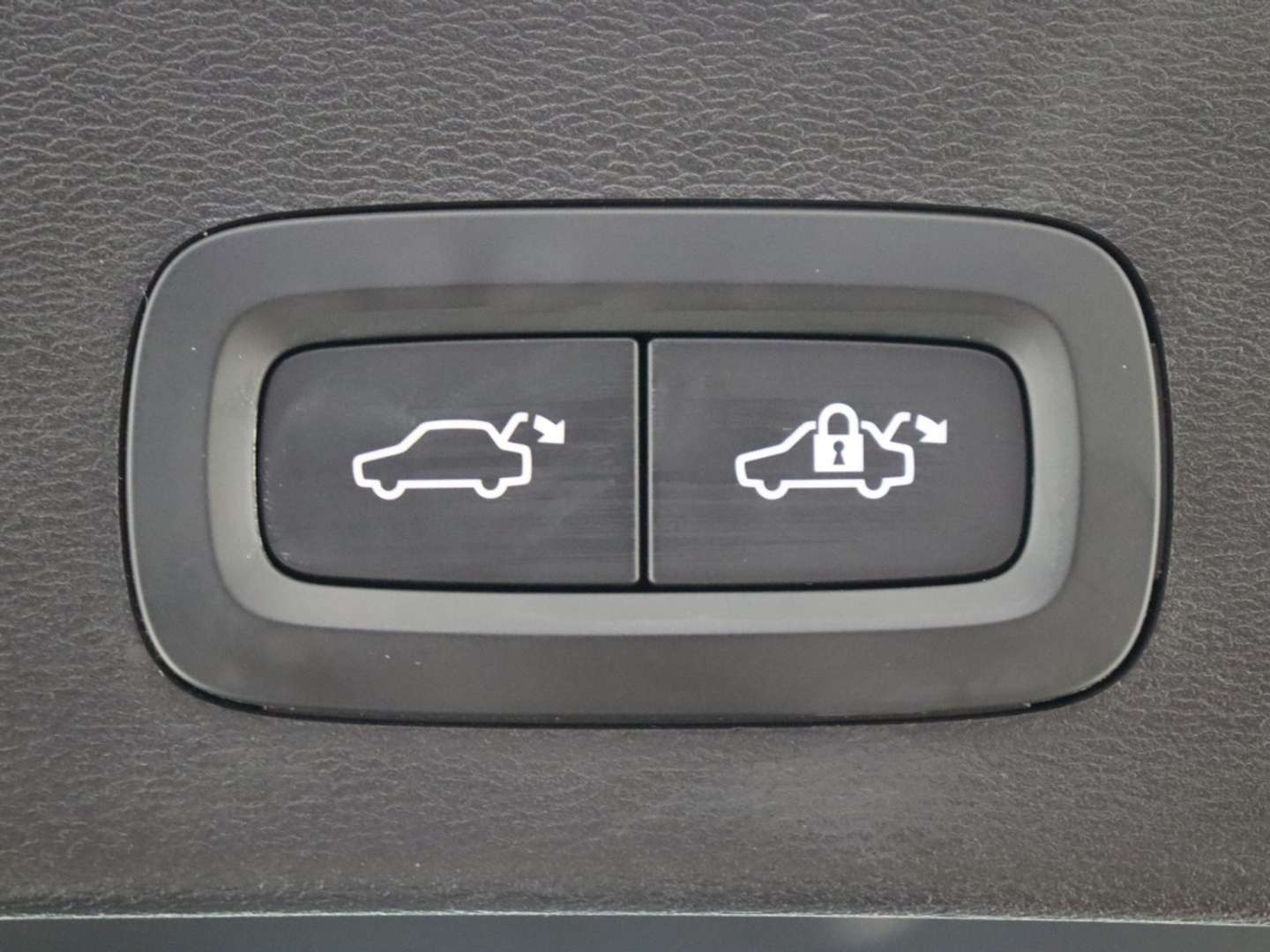 Volvo XC40 B4 Plus - 2025 - Joinsteer - #33