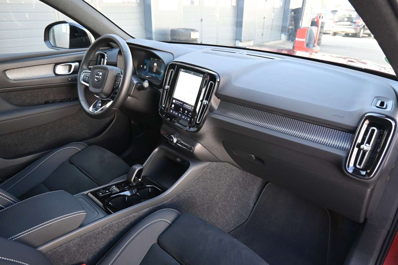 Volvo XC40 B3 Plus - 2025 - Joinsteer - #12