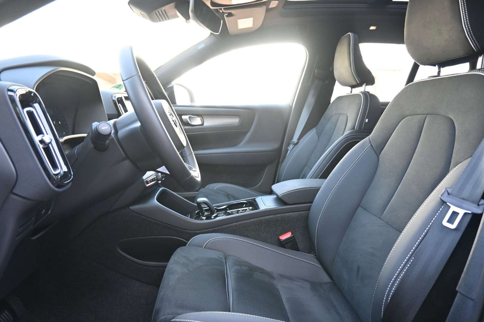 Volvo XC40 B3 Plus - 2025 - Joinsteer - #10