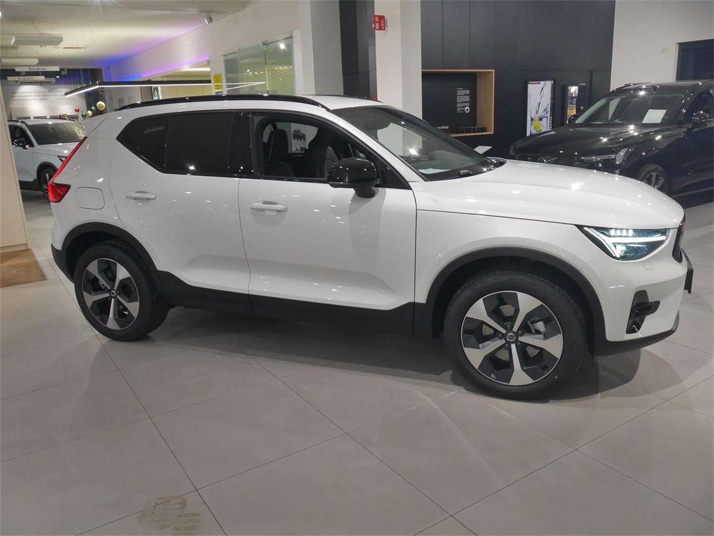 Volvo XC40 B3 Plus - 2026 - Joinsteer - #3