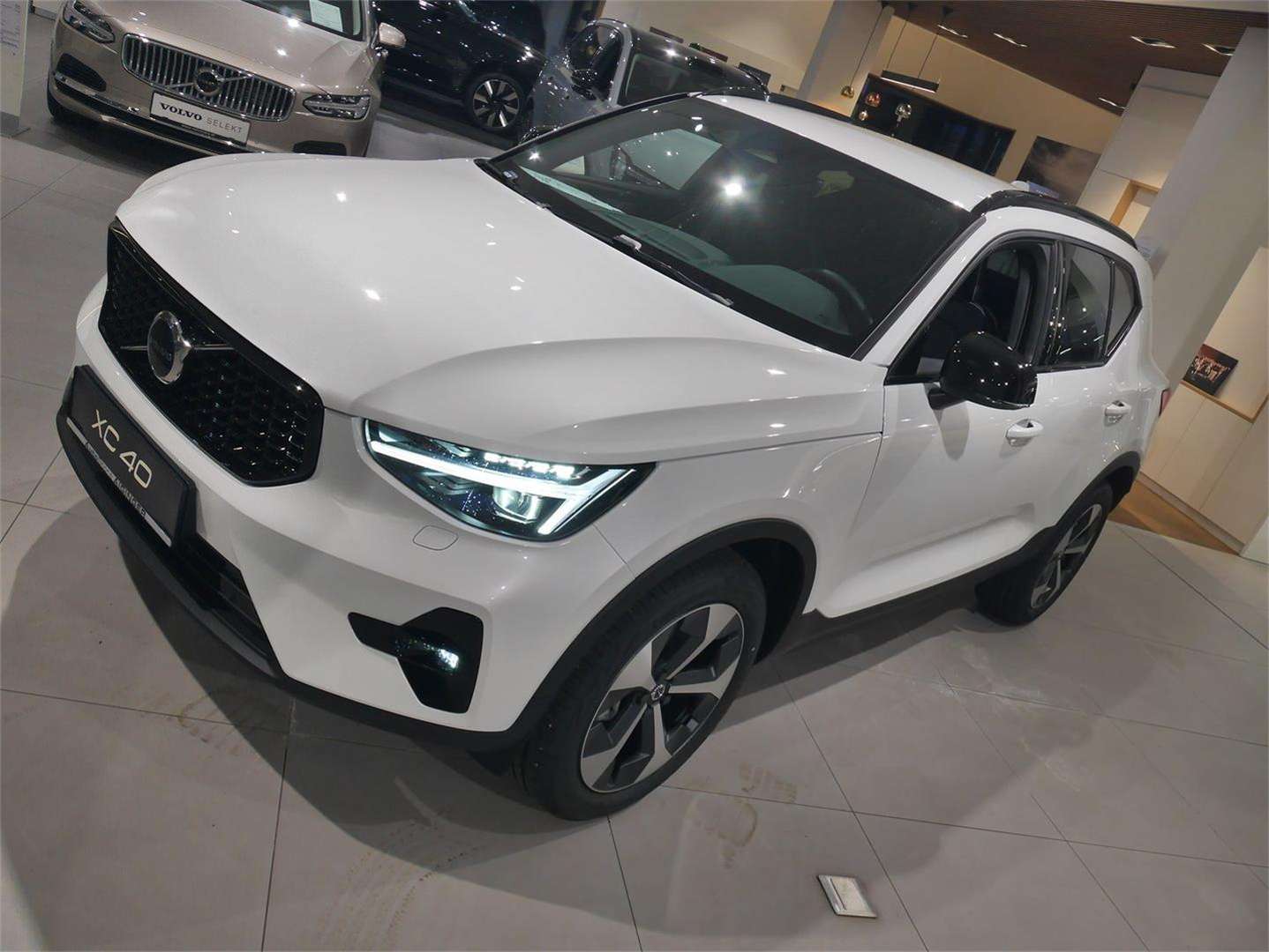 Volvo XC40 B3 Plus - 2026 - Joinsteer - #22