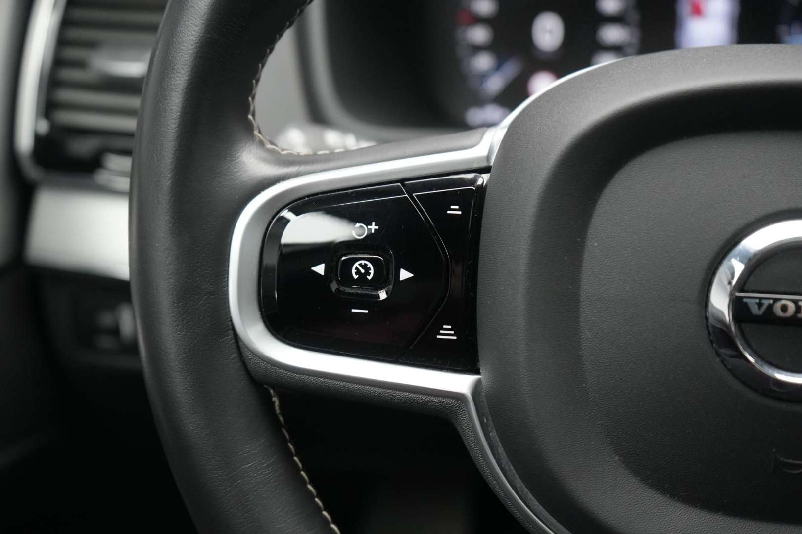 Volvo XC90 B5 R Design - 2020 - Joinsteer - #19