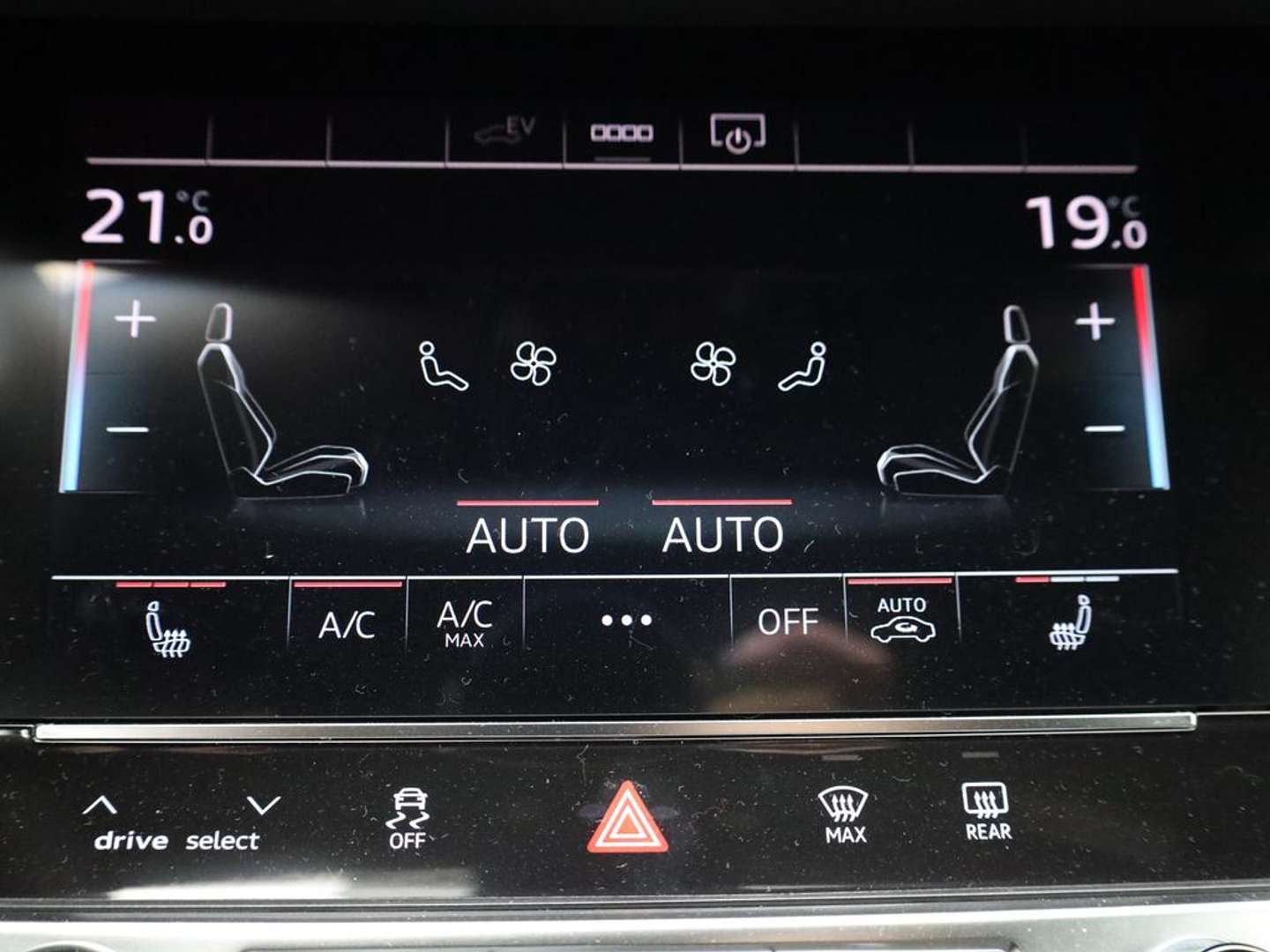 Audi A6 S Line Avant 50 TFSIe - 2025 - Joinsteer - #15