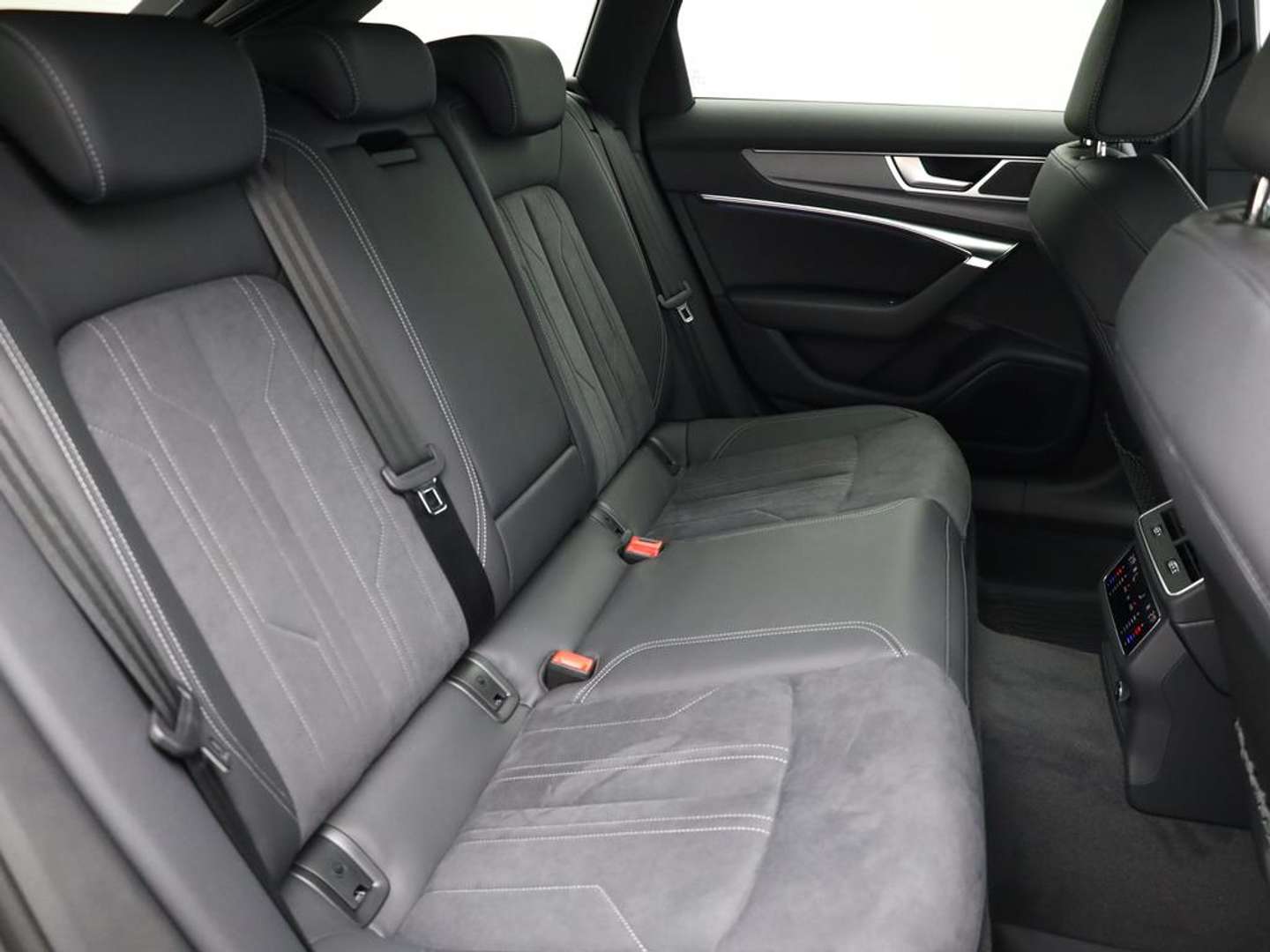Audi A6 S Line Avant 50 TFSIe - 2025 - Joinsteer - #26