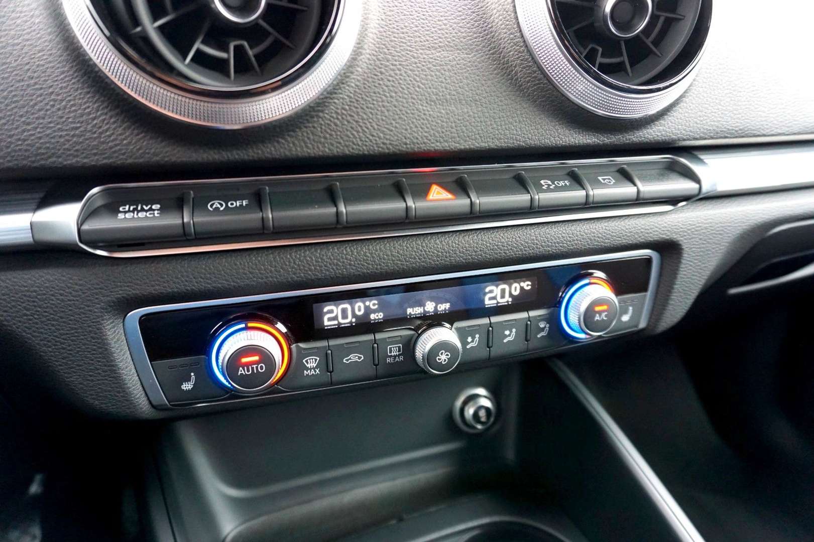 Audi A3 Limousine 2.0 TFSI - 2019 - Joinsteer - #21