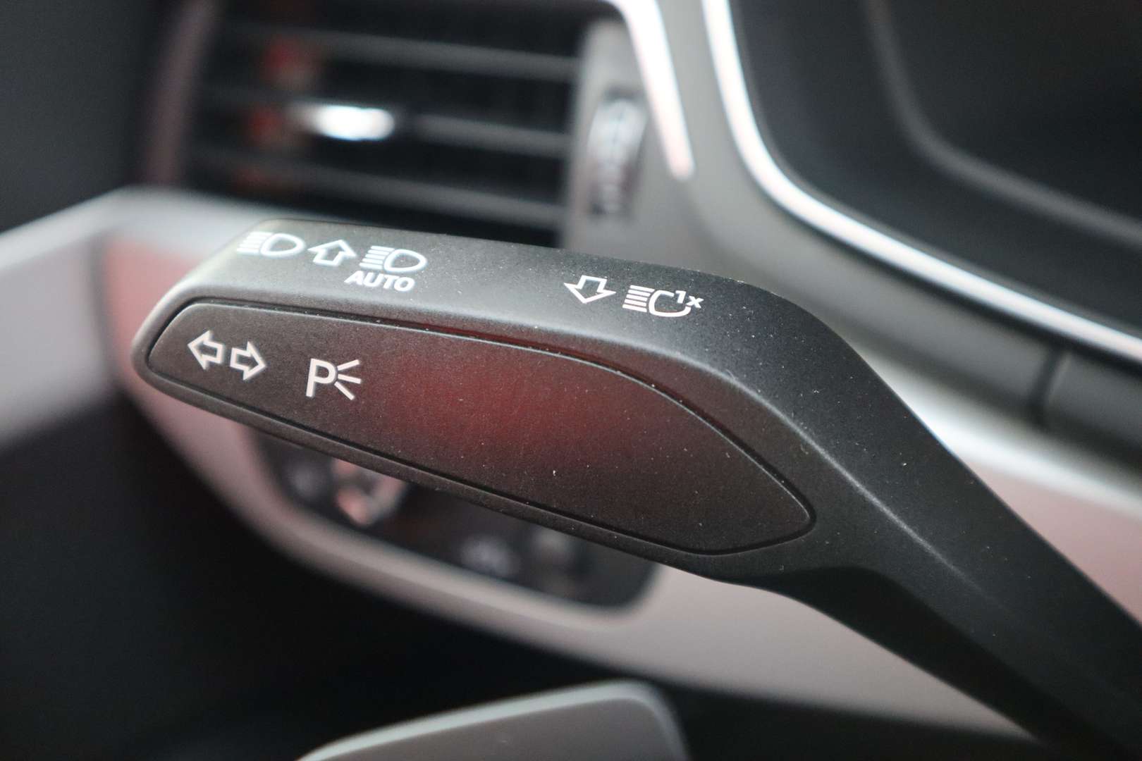 Audi A4 S Line Avant 40 TDI - 2023 - Joinsteer - #13