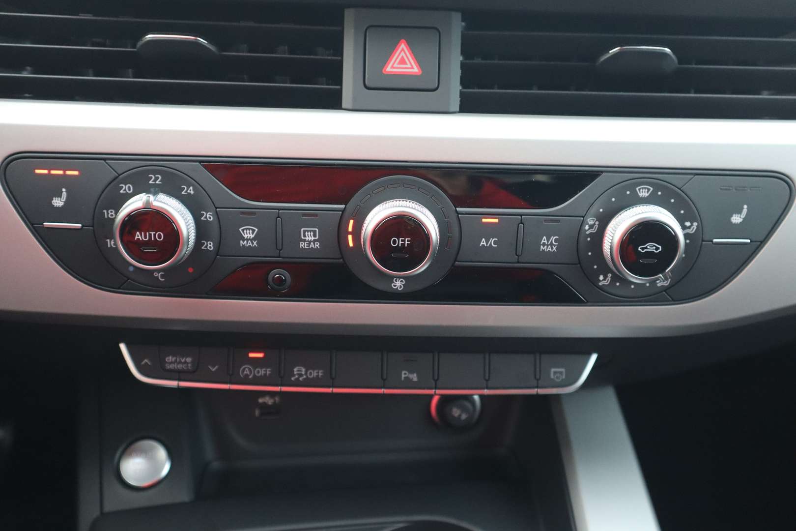 Audi A4 S Line Avant 40 TDI - 2023 - Joinsteer - #26