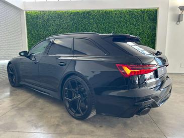 Audi RS6 Performance — photo 11
