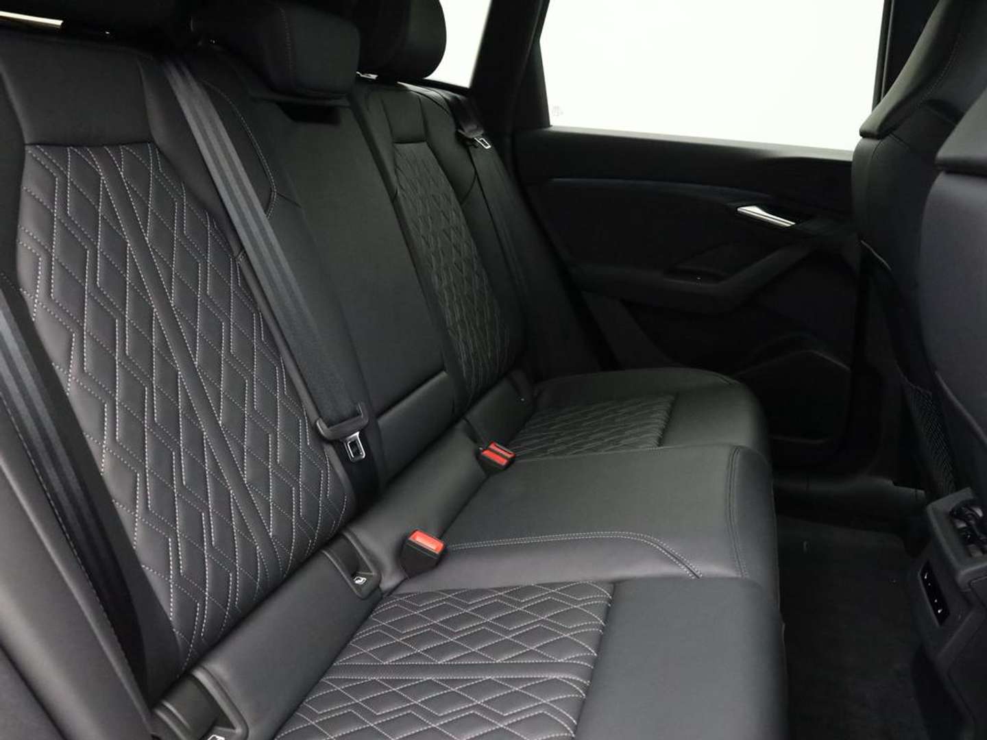 Audi Q6 E-tron S Line Performance - 2024 - Joinsteer - #14