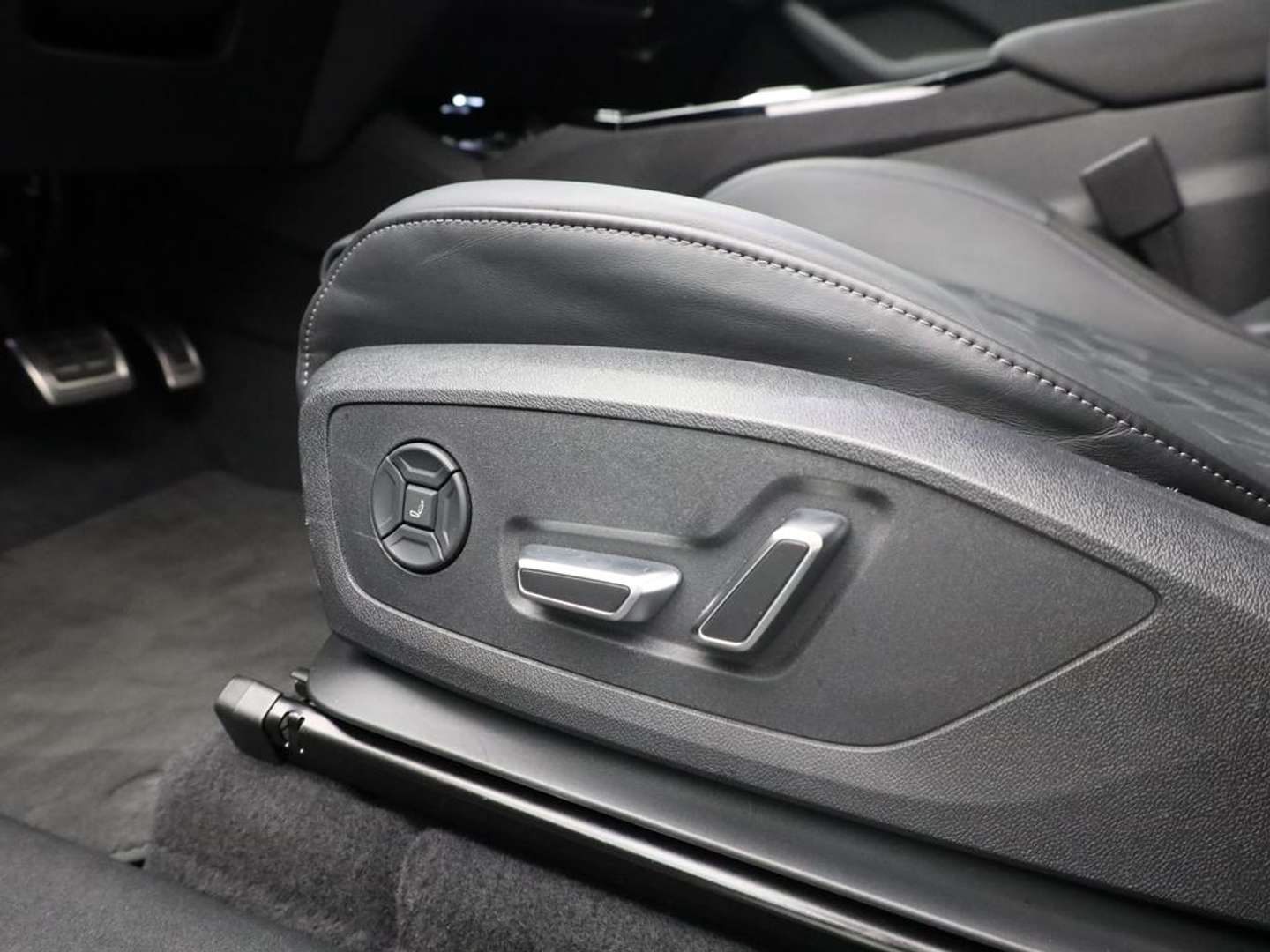 Audi Q6 E-tron S Line Performance - 2024 - Joinsteer - #19