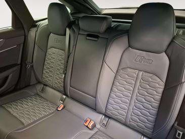 Audi RS6 Avant Performance — photo 8