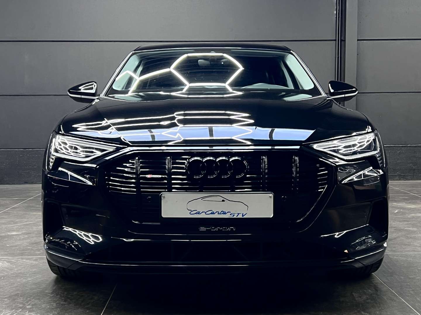 Audi E-tron Sportback Full Black - 2022 - Joinsteer - #4