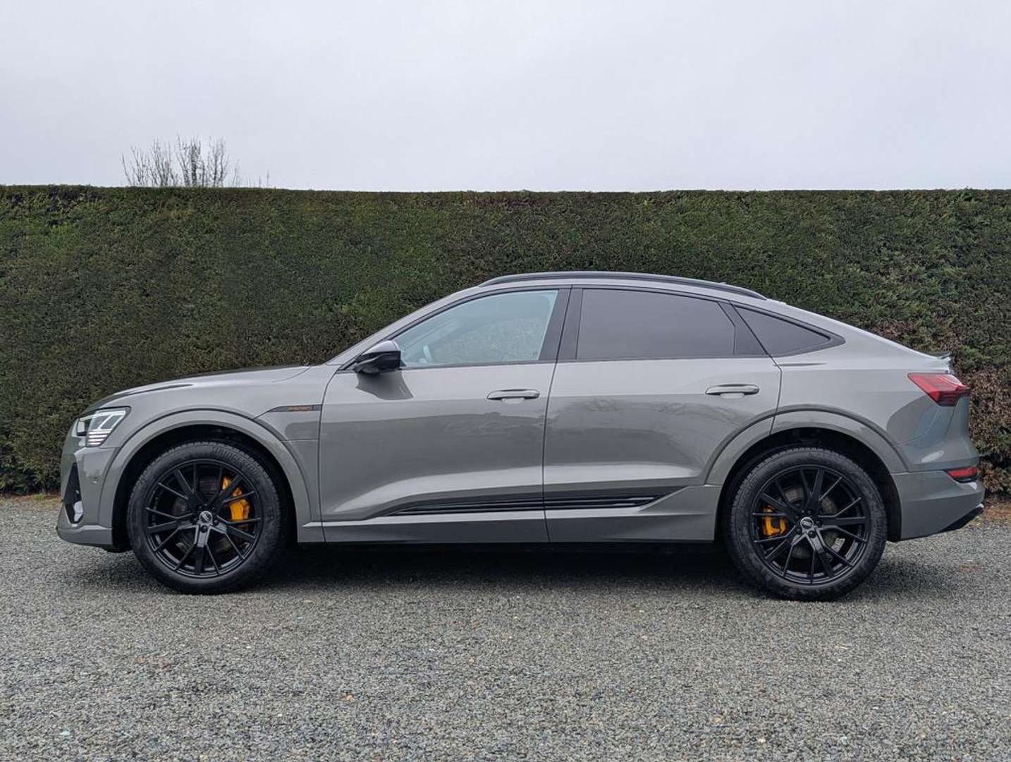 Audi Q8 E-tron Sportback Black Edition - 2022 - Joinsteer - #2