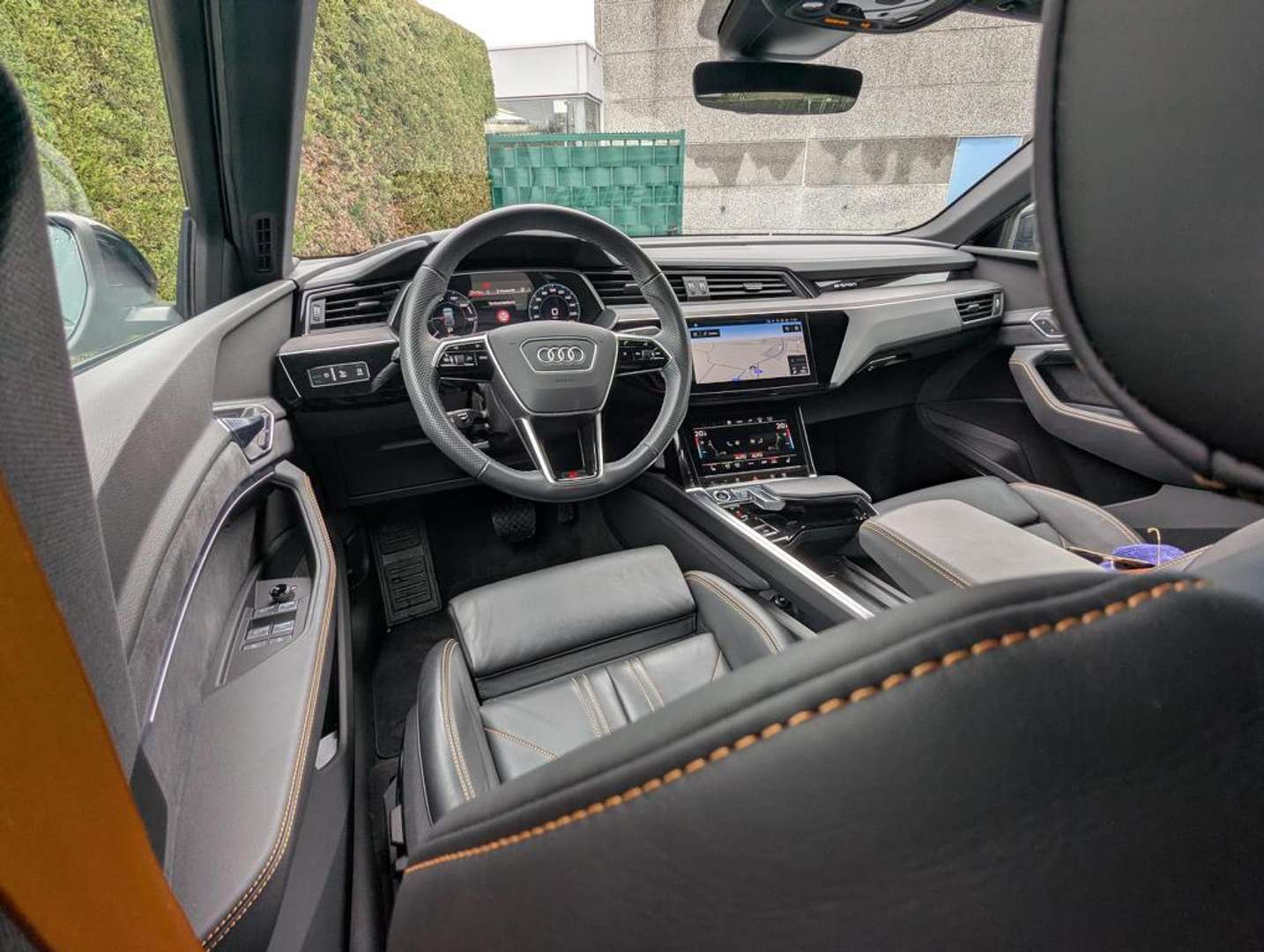 Audi Q8 E-tron Sportback Black Edition - 2022 - Joinsteer - #4