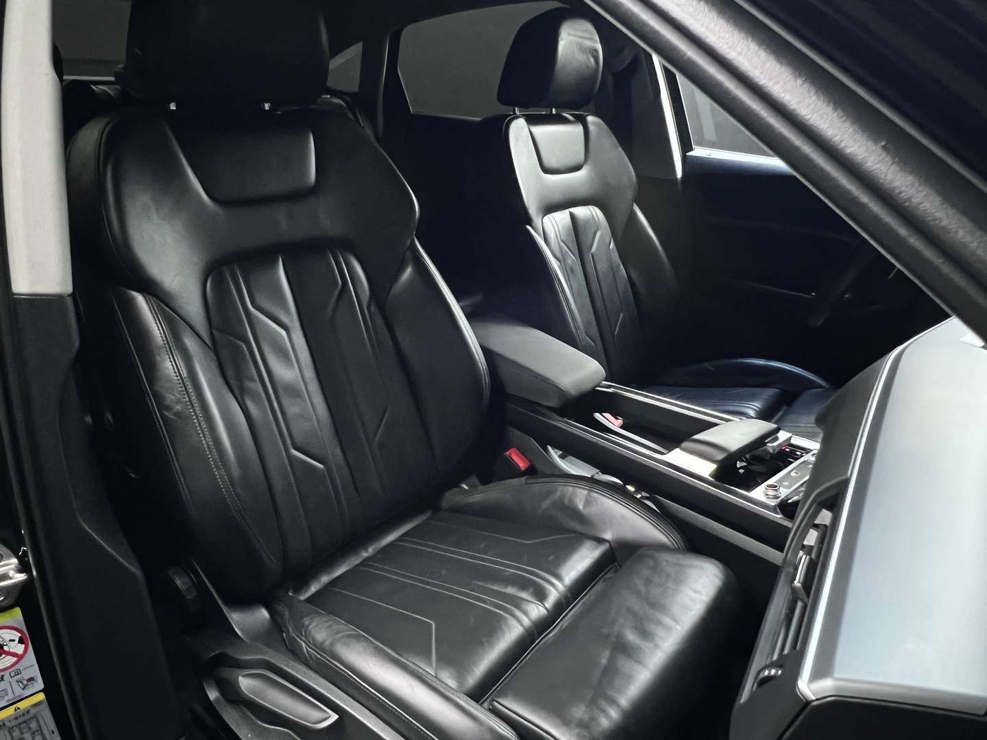 Audi E-tron Sportback Full Black - 2022 - Joinsteer - #14