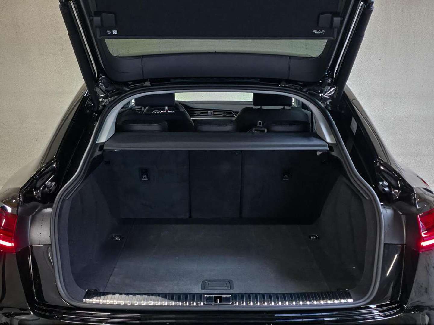 Audi Q8 E-tron Sportback Corporate 50 - 2025 - Joinsteer - #28