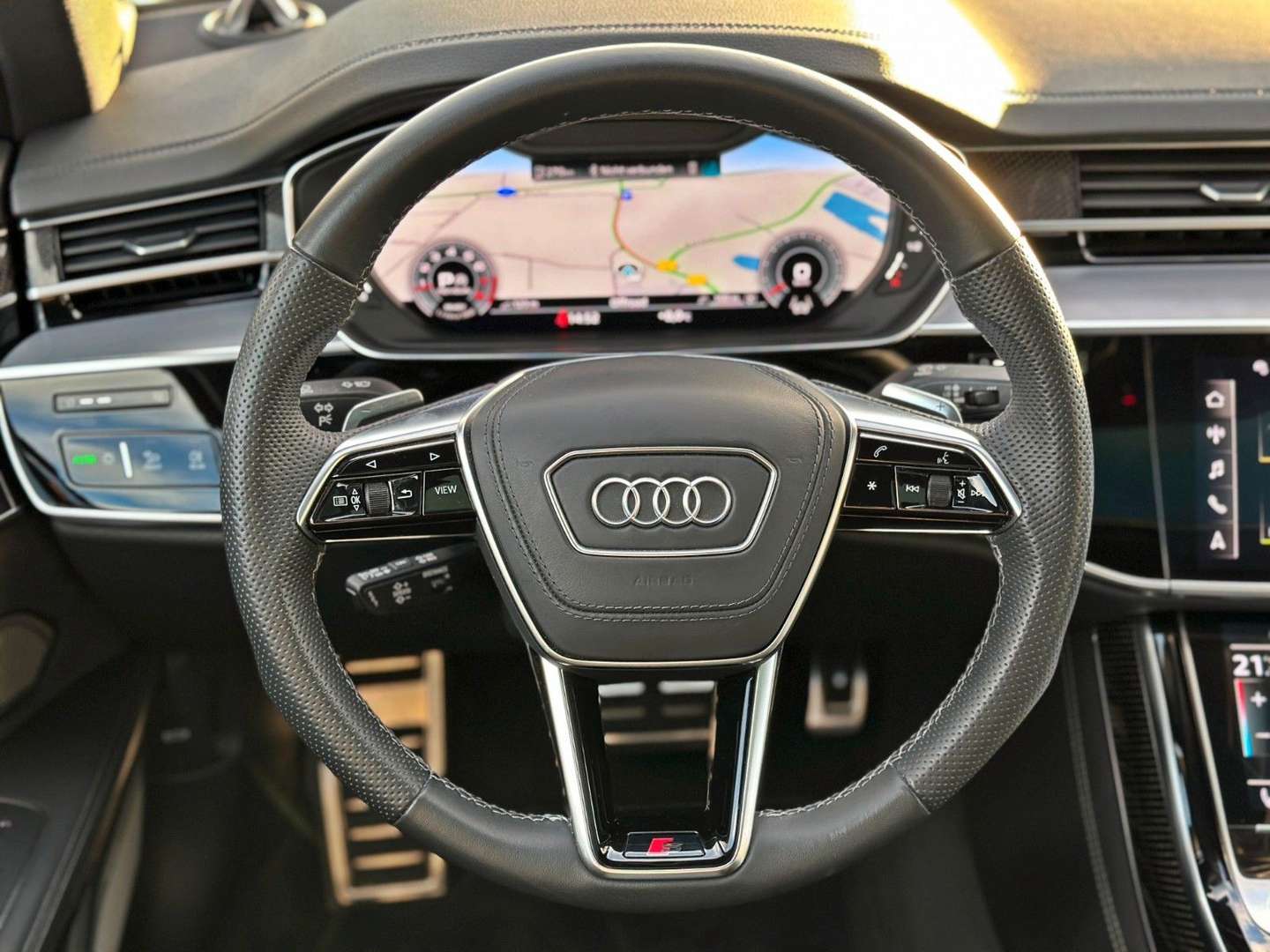 Audi A8 S Line Black Advanced Carbon 60 TFSI - 2023 - Joinsteer - #15