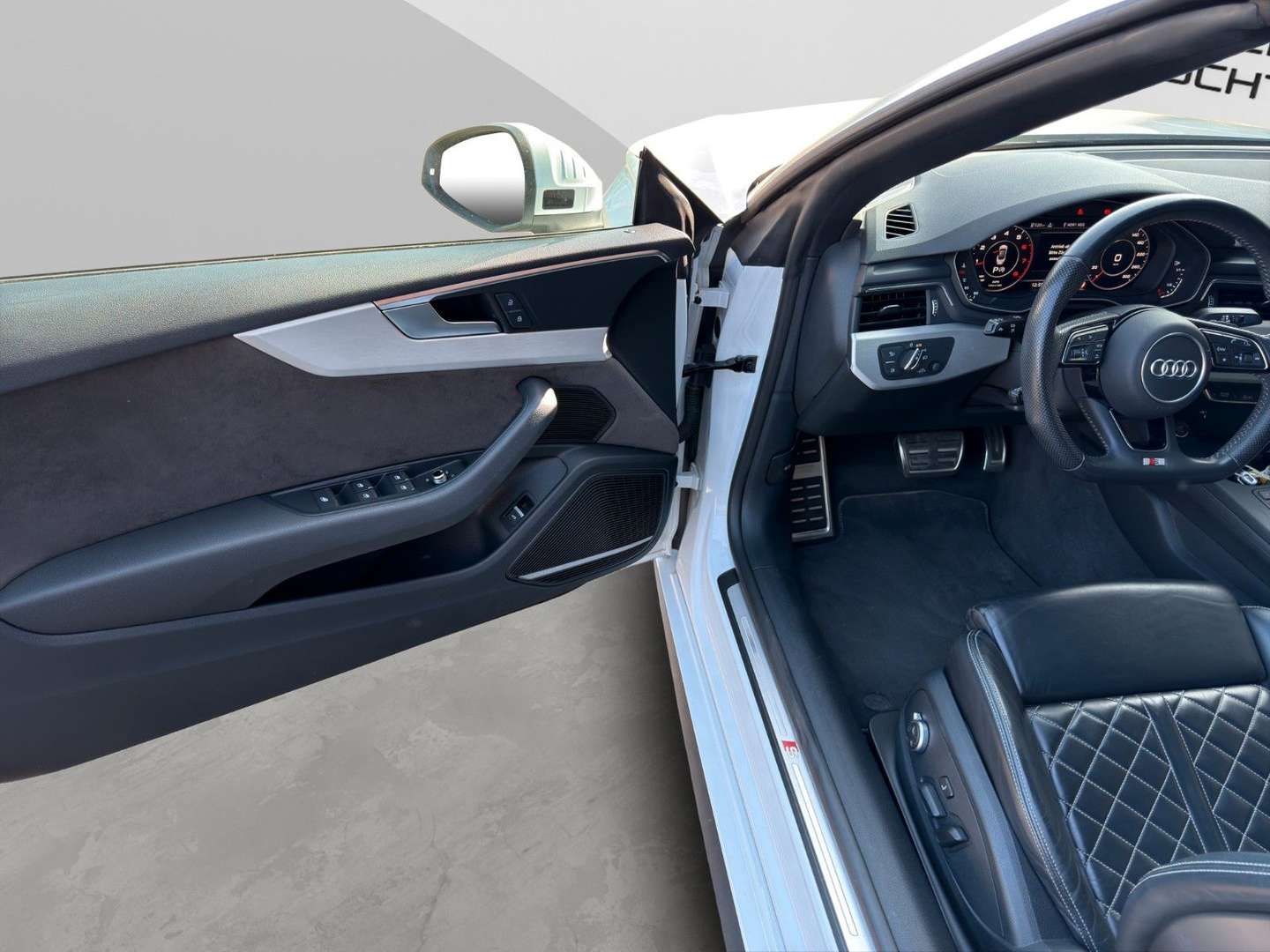 Audi A5 Cabriolet S Line 40 TFSI - 2019 - Joinsteer - #9